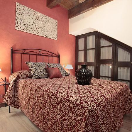 Apartamentos Alcantara Toledo Luaran gambar