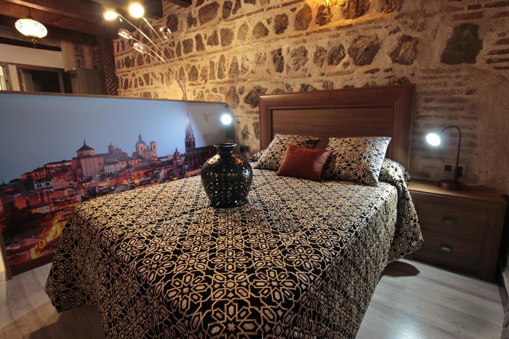 Apartamentos Alcantara Toledo Luaran gambar