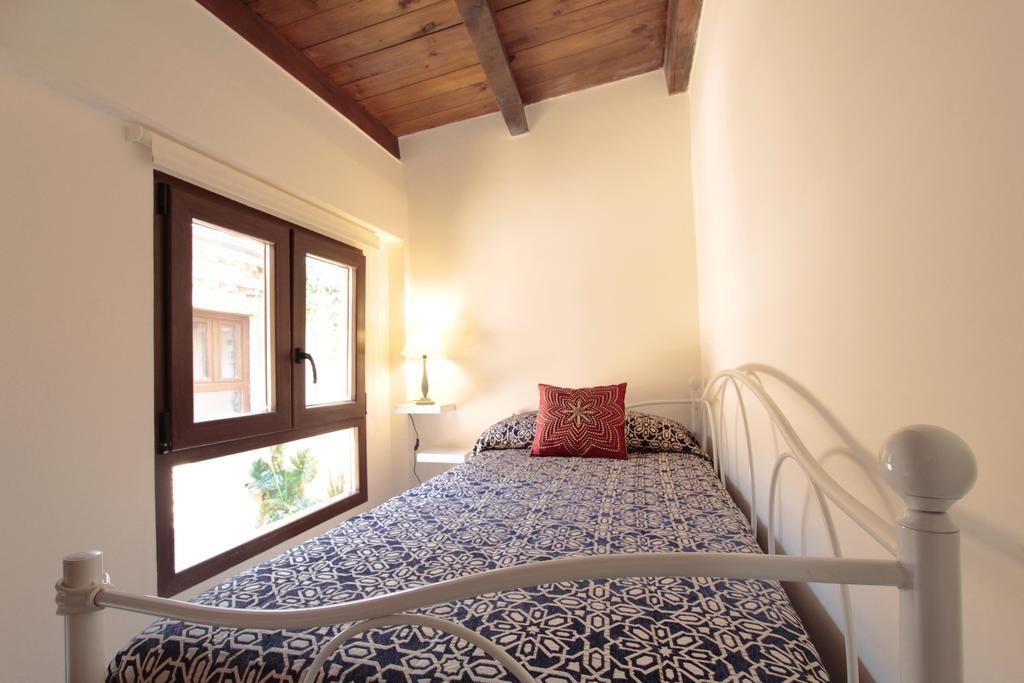 Apartamentos Alcantara Toledo Luaran gambar