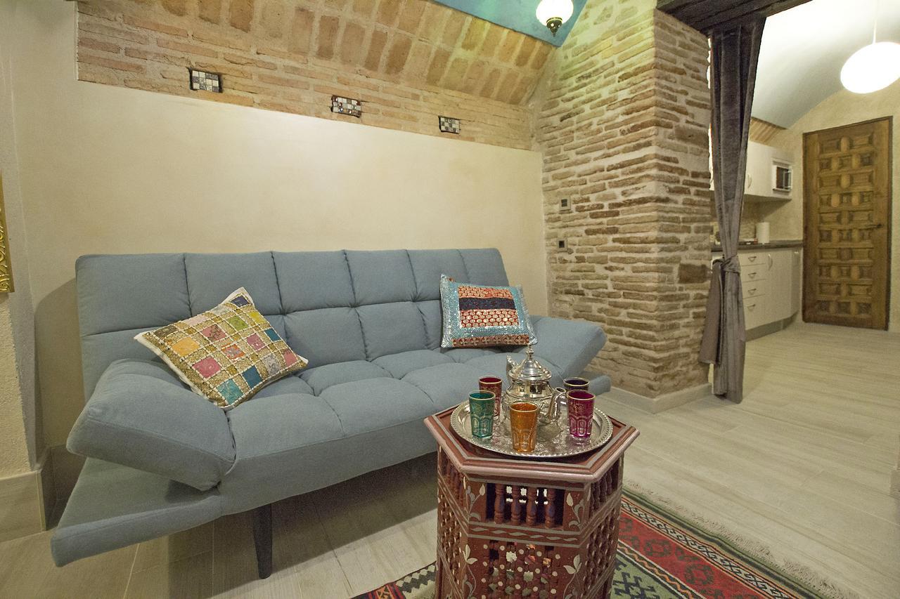 Apartamentos Alcantara Toledo Luaran gambar
